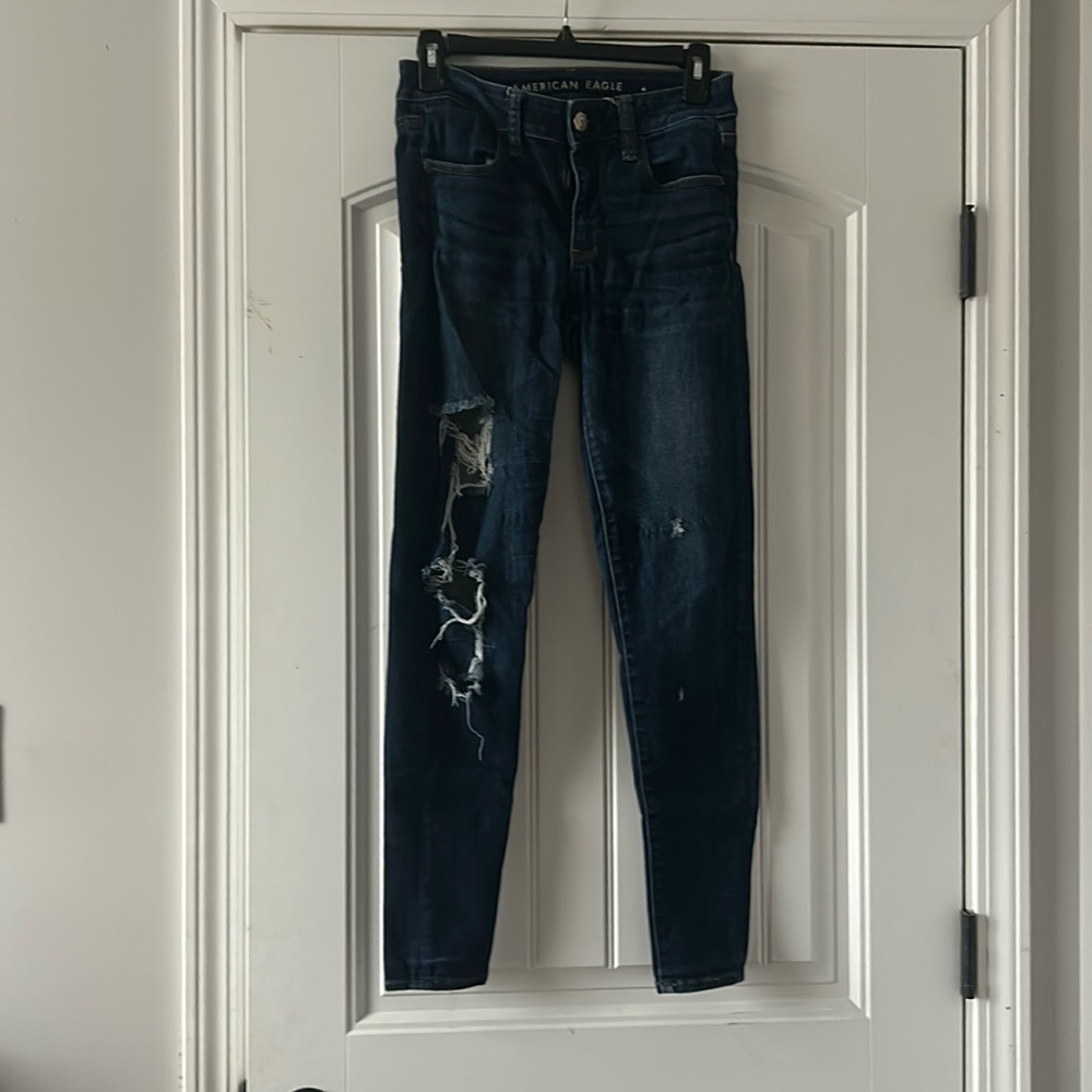 AMERICAN EAGLE JEANS!